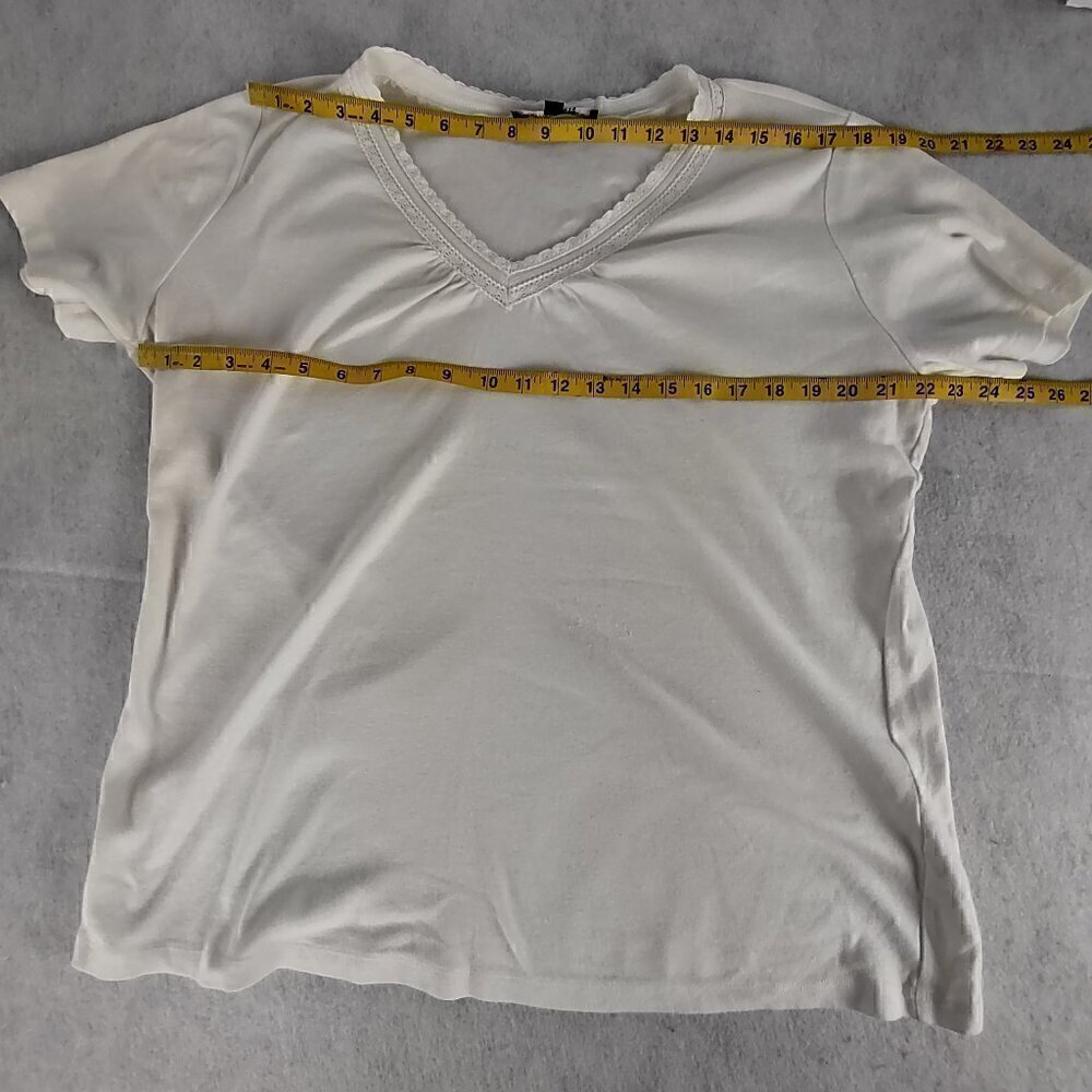 Jones New York Signature Woman White 100% Cotton V-Neck Light Weight Top Size 1X - Picture 7 of 10
